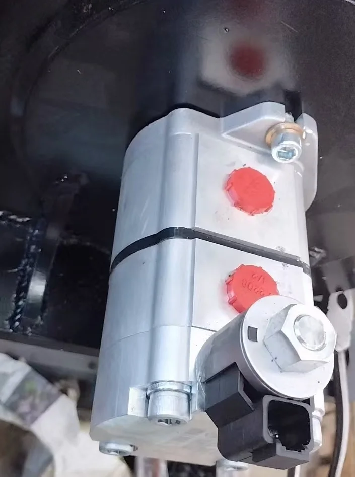 2025 3,800 lb TYPHON TERROR XVII Mini Excavator Rubber Track with Kubota D902 Diesel Engine USA - Image 10