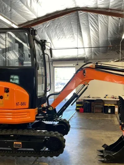 6000lb AGT Mini Excavator with Swing Boom and Hydraulic System by Bidadoo