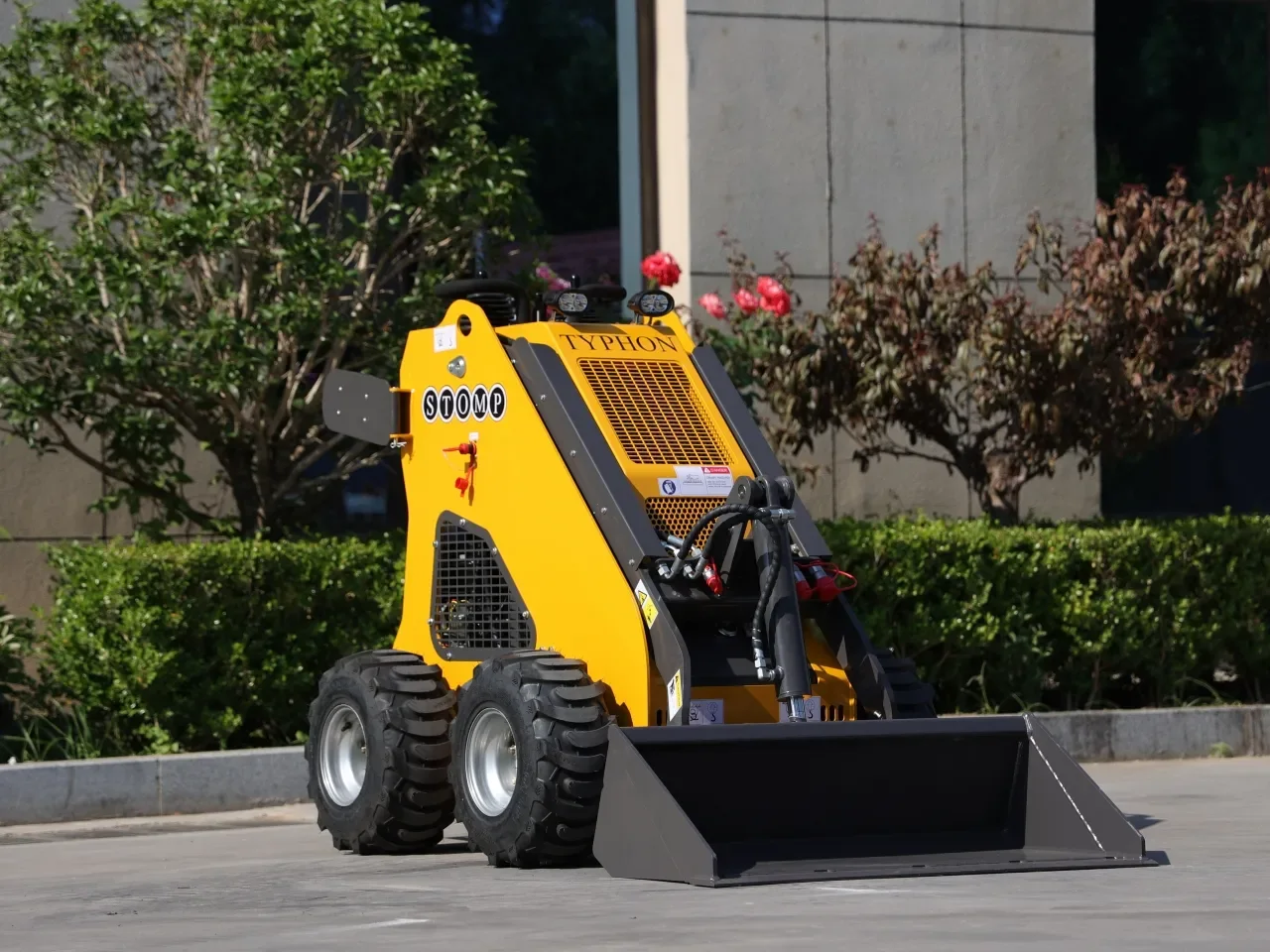 Brand New TYPHON STOMP 1,600lbs Mini Skid Steer 13.5hp Gas EPA Engine USA - Image 5