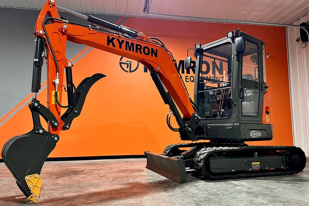 KYMRON® XH42D Pro Series Excavator with Thumb + Cab w/ AC & Radio - Image 7