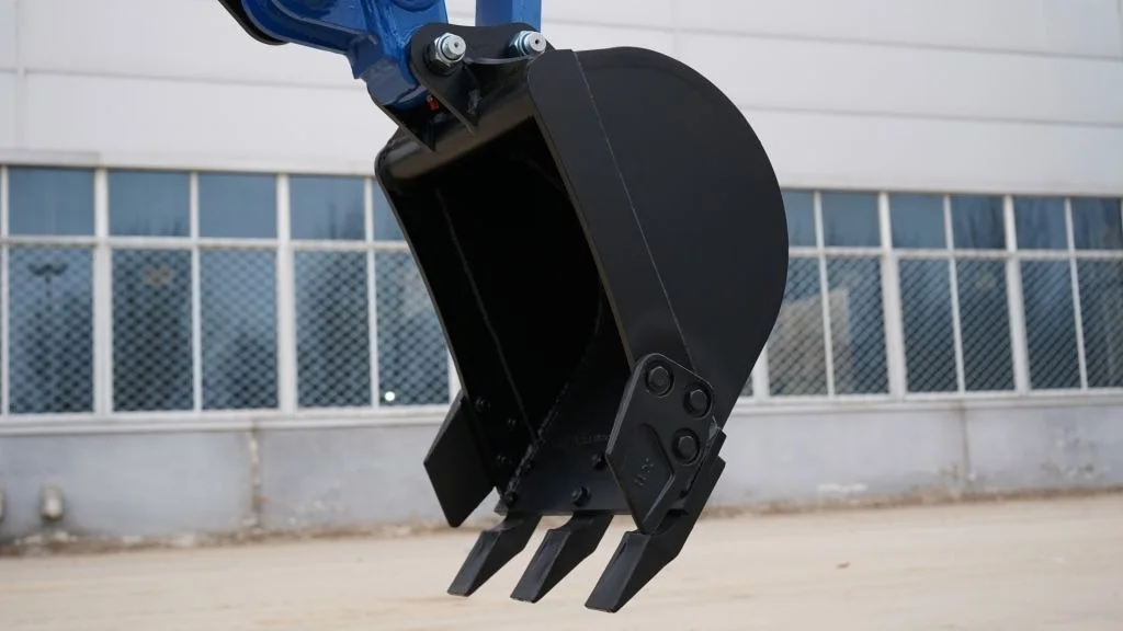 2025 3,800 lb TYPHON TERROR XVII Mini Excavator Rubber Track with Kubota D902 Diesel Engine USA - Image 12